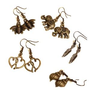 ❤️ 5 Pairs of Earrings❤️